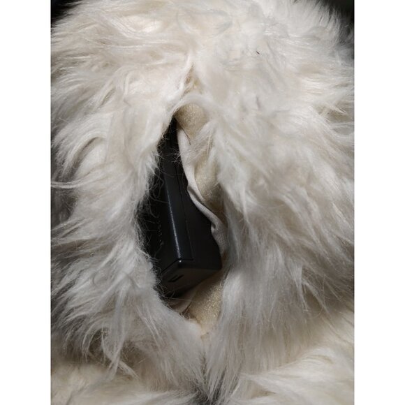 Playing Mantis 17” BUMBLE ABOMINABLE SNOW MONSTER Plush Rudolph 2001 Not Working - Picture 9 of 11